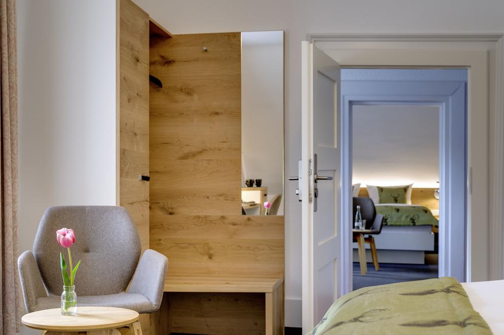 Hotel Hofgut Sternen - Wohnen In Kunst Und Kultur Breitnau Extérieur photo